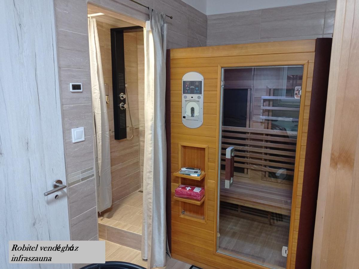 Robitel Wellness Vendeghaz Veszprem-Gyulafiratot Hotel Exterior foto