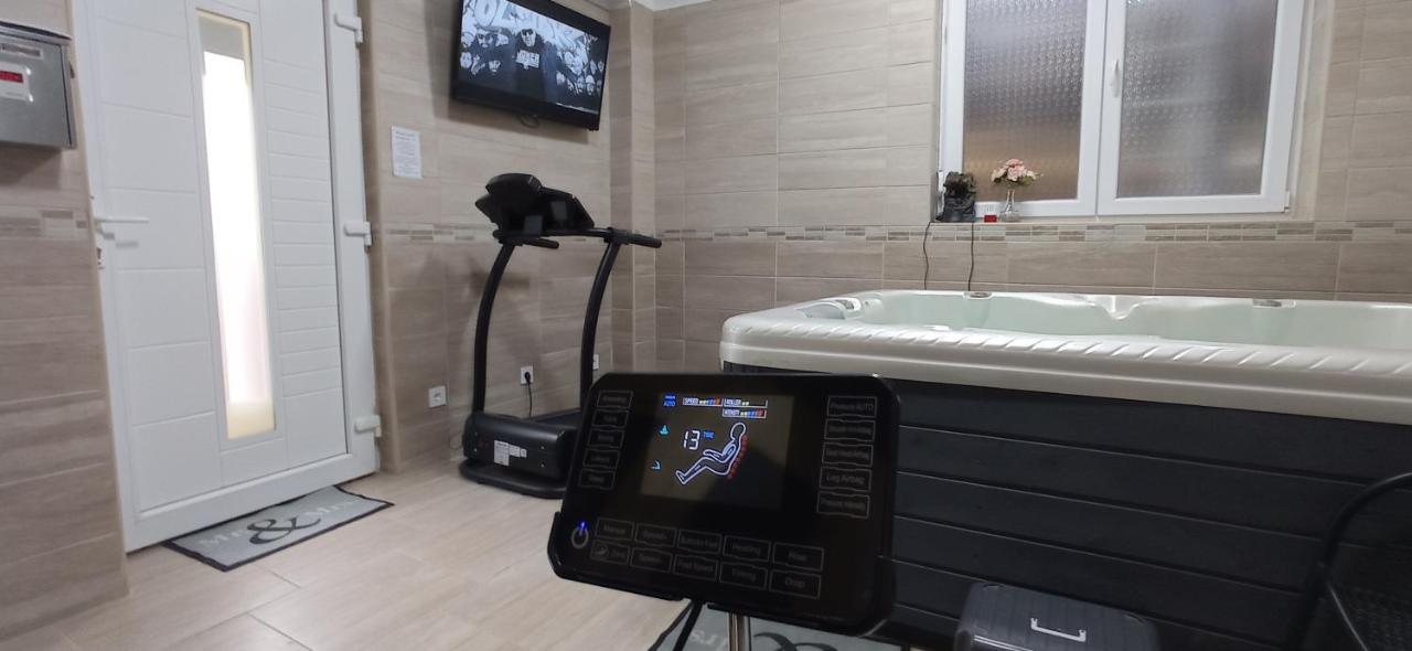 Robitel Wellness Vendeghaz Veszprem-Gyulafiratot Hotel Exterior foto